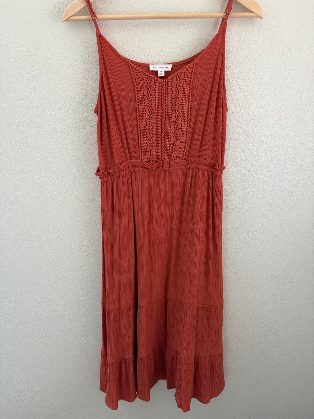Blu Pepper spaghetti strap midi dress | burnt orange | size medium